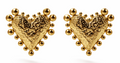 Pendientes corazón texturizado con detalle de esferas acabado dorado brillante