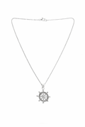 Collar con colgante timón náutico en Plata 925