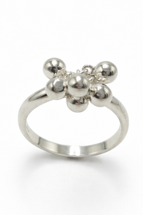 Anillo Racimo de Esferas en Plata 925 Diseño