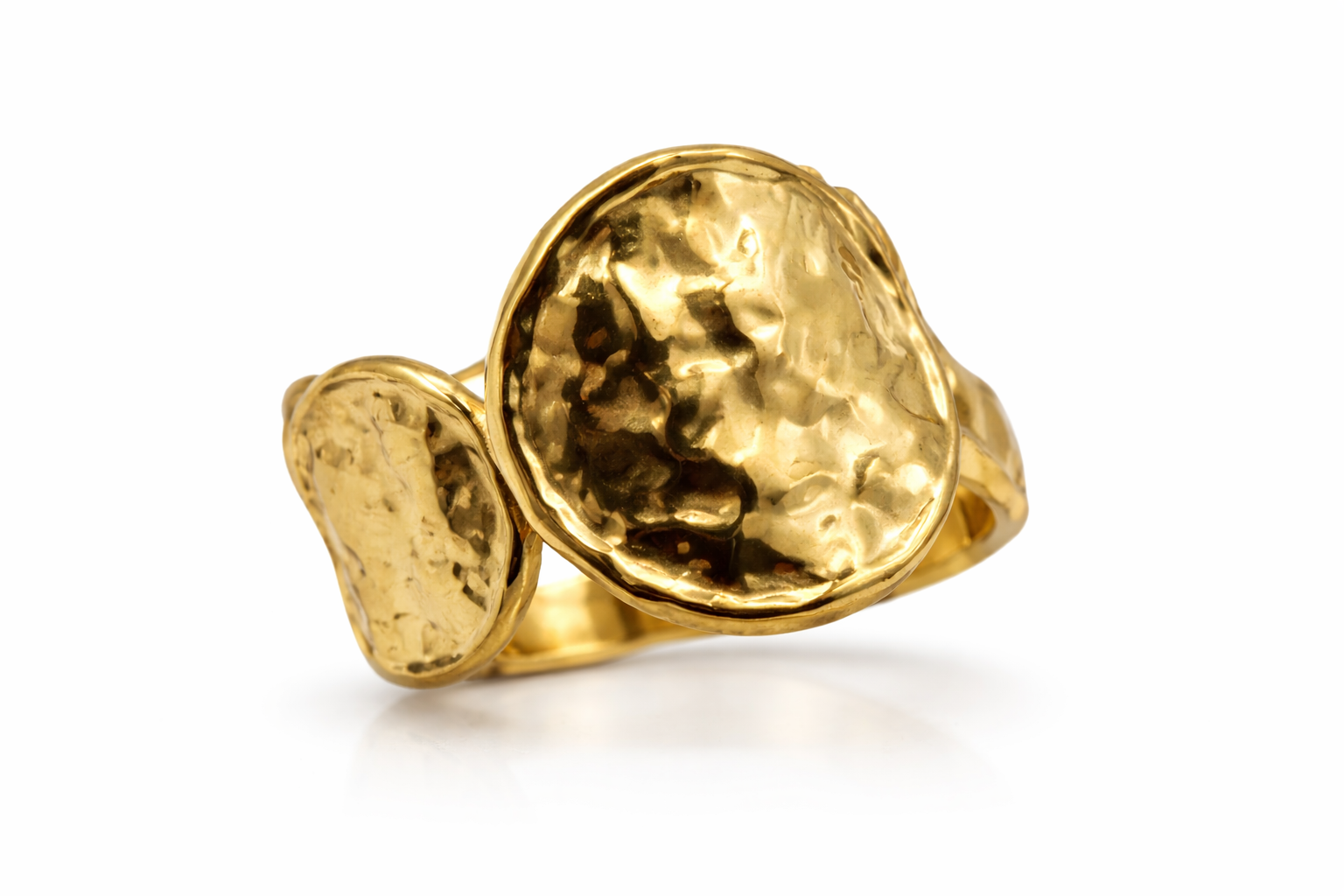 Anillo dorado doble oval texturizado estilo moderno